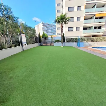 Apartamento En La Playa De Con Cochera